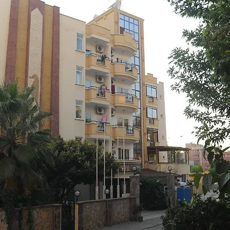 Alperbey אלאניה
